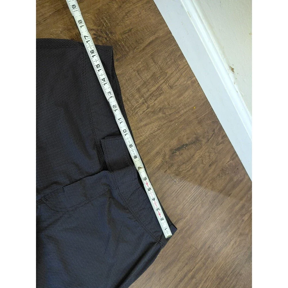 Lululemon Black  Gray Unlined Hook And Loop Closure Boardshort Size 34 checkered